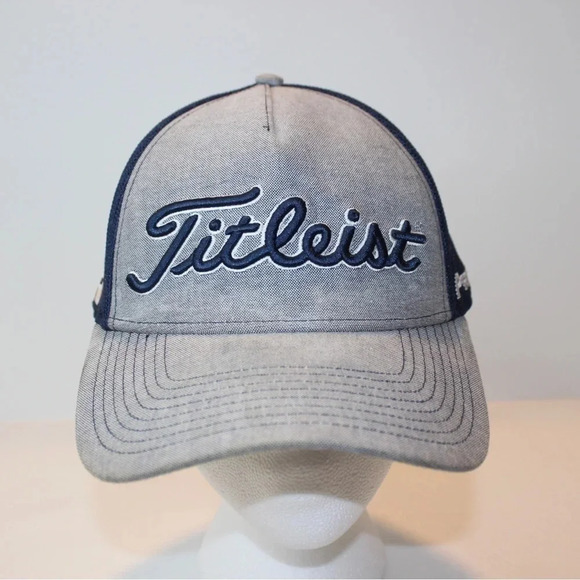 Titleist Other - Titleist Men's FootJoy Pro V1 Tour Performance Golf Hat Size Small/Medium